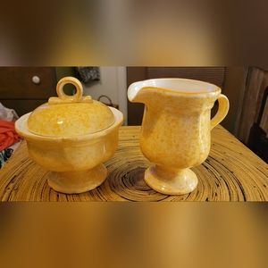 Mikasa Stone Works Yellow CX300 Pattern creamer and sugar set